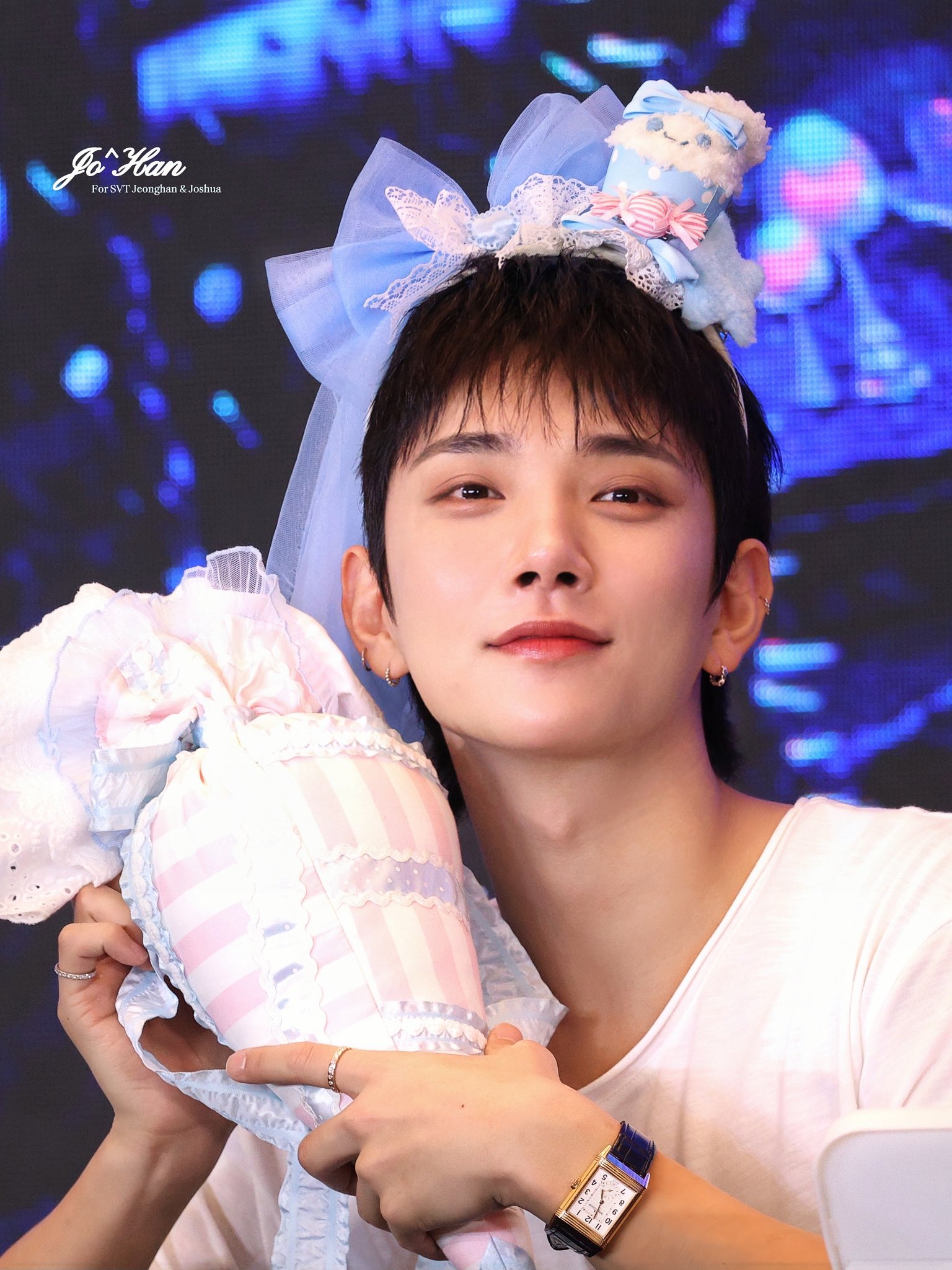 teenage ジョンハン ジョシュア Pin by BlueShu on Joshua with members | Seventeen, Jeonghan