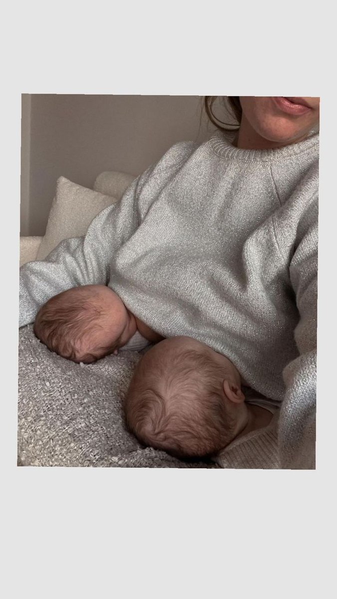 Lynne Ashvale tweet media