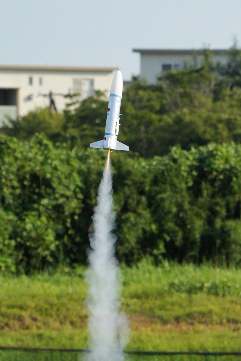 Nurop_rocket's tweet image. 8/22、8/23にArts、WASA、MAXS、R-SECと横浜サイエンスフロンティア高校のみなさんで二和ロケット交流会を実施いたしました🎉🎉
技術交流会や懇親会を通してモデルロケットの知見を深めることができました！
2日間ありがとうございました！