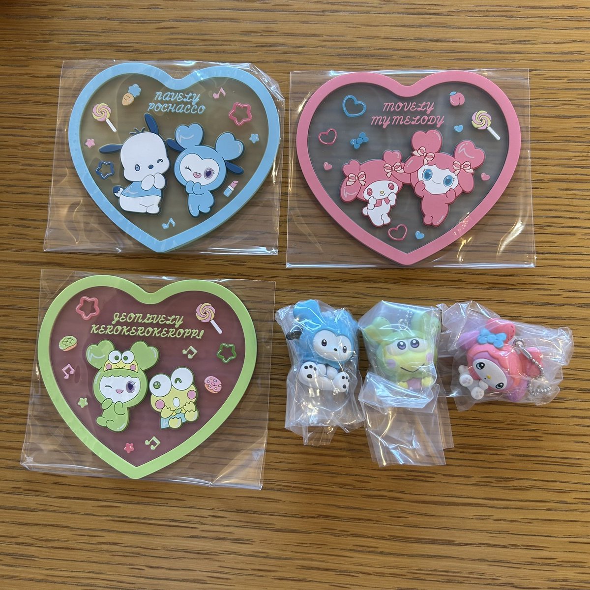 yoon__hanni's tweet photo. TWICE LOVELYS ×SANRIO CHARACTERS マスコットチャーム クリアラバーコースター

譲)ナヨン、ジョンヨン、モモ
求)ミナ

8/30.31 paypayドームでの交換>郵送(2種まとめての交換を優先します)

お気軽にお声掛けください☺️

#TWICE #TWICE交換 #TWICEガチャ #TWICE譲 #TWICE求 https://t.co/OnKXz5zb3I
