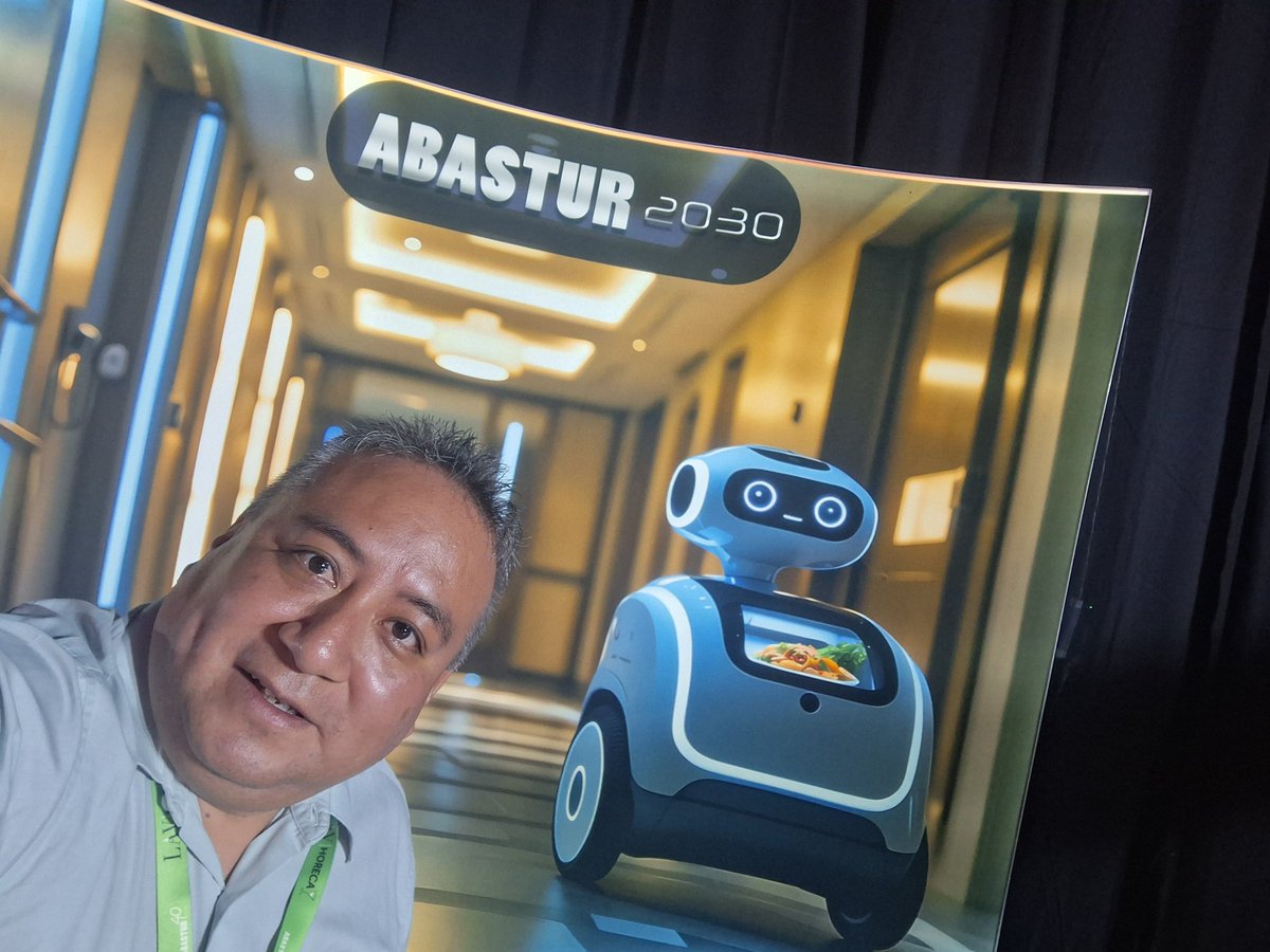 Saludos desde el 2030🥳🥂👾🙃😎 #Abastur <a href="/ABASTUR/">ABASTUR</a>