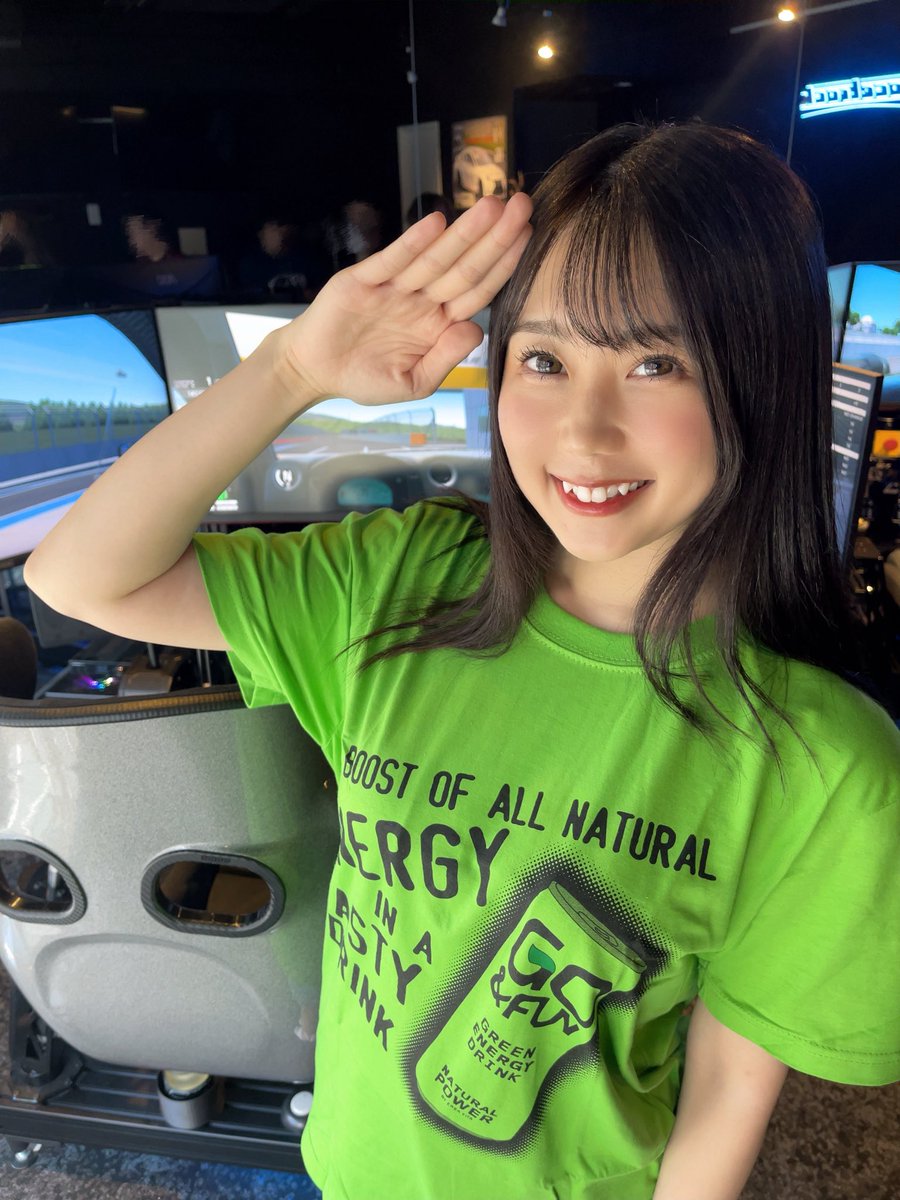 suzuno_yakumo's tweet image. 午後も #楽しく行こうぜッ (๑•̀ㅂ•́)و✧ｸﾞｯ💚
鮮やかなグリーンが可愛いGO&amp;amp;FUNウェア🇮🇹

#GOandFUN #GOFUN
#レースクイーン
#レースアンバサダー
#ZENKAIRACING 
#GRACETRACK