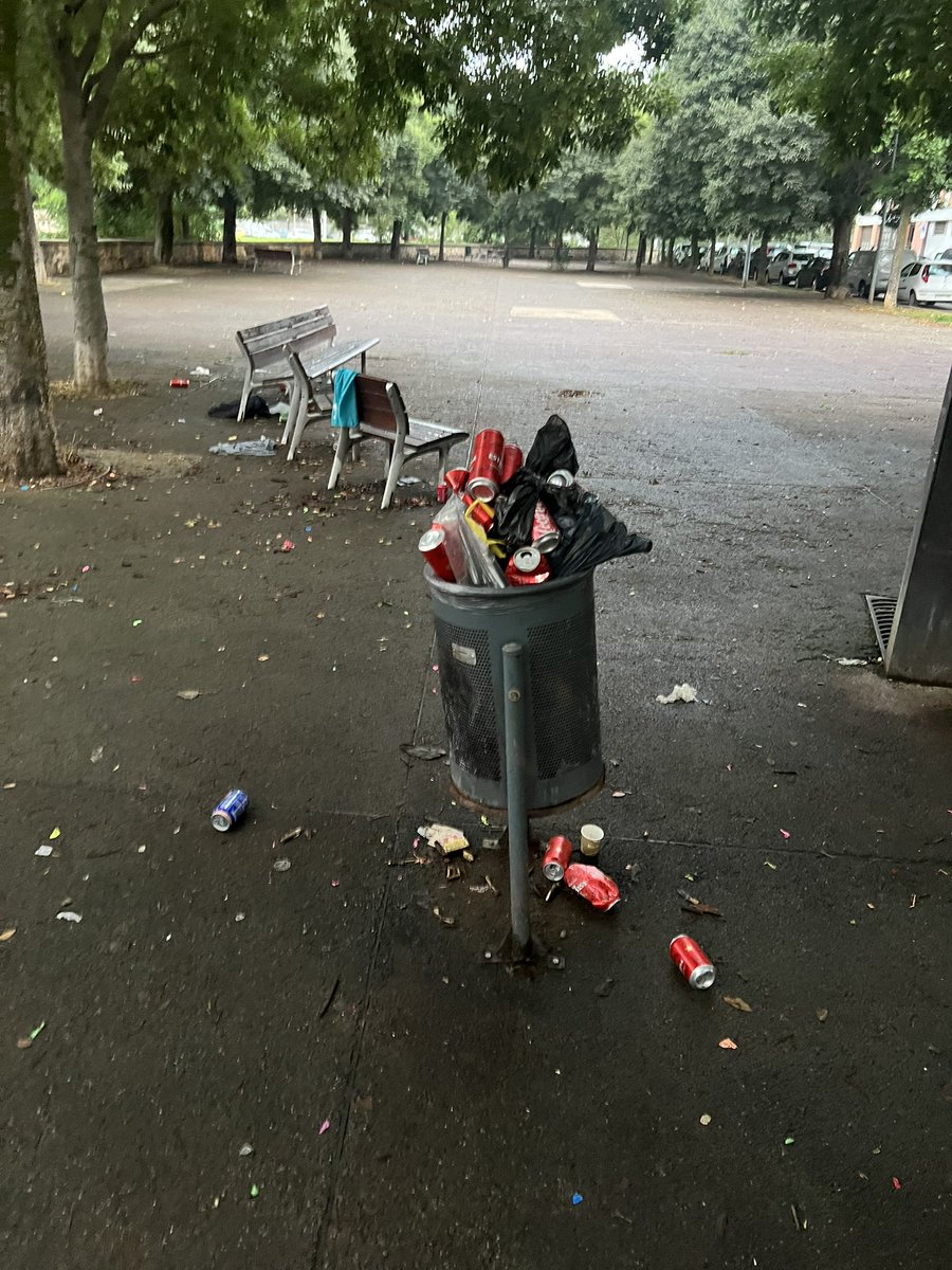 La millor d’avui #netejemgirona 
<a href="/gironabruta/">@gironabruta</a> <a href="/Girona_Cat/">Ajuntament de Girona</a> <a href="/alcaldegi/">Alcalde de Girona</a> <a href="/llsalellasvilar/">Lluc Salellas i Vilar</a> <a href="/sergicot/">Sergi Cot 🇵🇸</a> <a href="/DiarideGirona/">Diari de Girona</a> <a href="/elpuntavui/">El Punt Avui 🎗️</a> <a href="/RedaccioAltaveu/">Redacció Altaveu</a> <a href="/Gironanoticies/">Diari Girona Notícies</a> <a href="/MilloremGirona/">MilloremGirona</a>  <a href="/Ffr1449591/">SALVEM GIRONA</a> <a href="/ElGerio/">El Gerió Digital - Girona</a> <a href="/GuanyemGirona/">Guanyem Girona</a>
<a href="/gencat/">Generalitat de Catalunya</a> <a href="/som3cat/">3Cat</a> <a href="/Cati_Girona/">CatInfo Girona</a> <a href="/tvgirona/">Televisió de Girona</a> <a href="/SERGirona/">Ràdio Girona</a> <a href="/salutcat/">Salut</a>