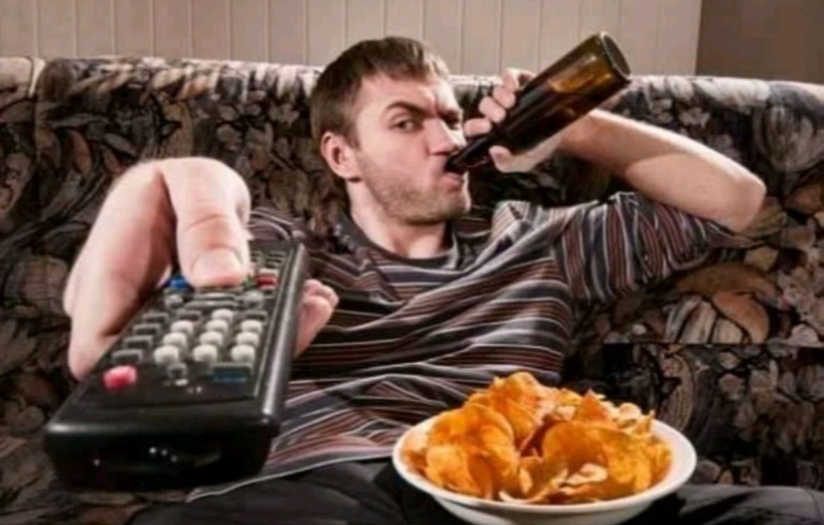 yo viendo como se pelean en el chat de la facultad