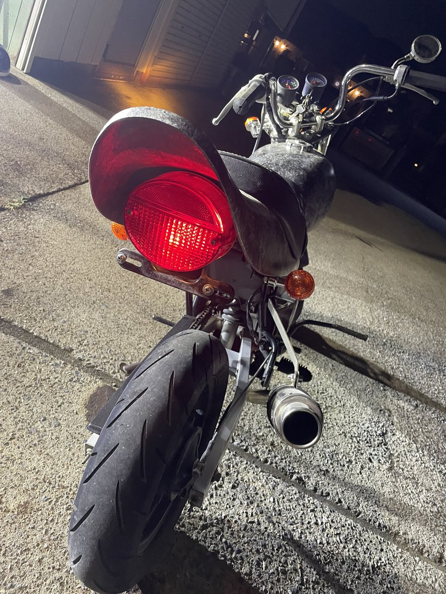 to____31's tweet photo. エイプ50 欲しい人いないかなー
もしくは状態のいいv125g又はsと交換で🙂
#埼玉県 #エイプ50 #原付 https://t.co/ardfh7imPG