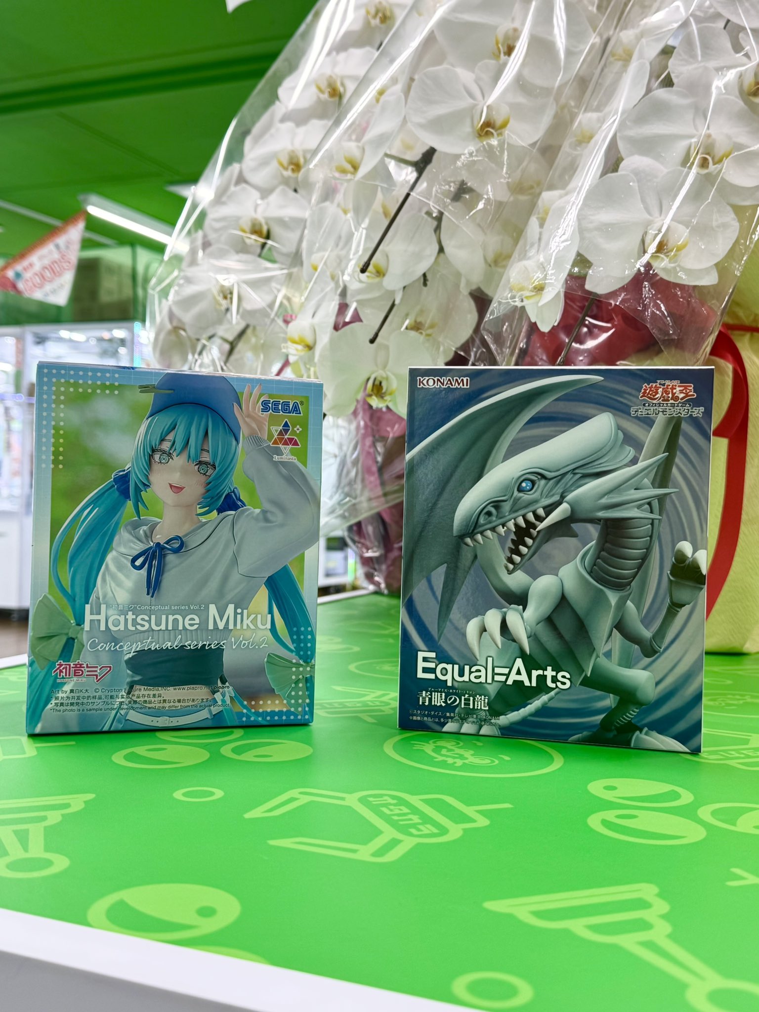 サンリオキャラクターズ　折りたたみスツ―ル+アミューズメント景品　12点セット オタカラアミューズ古新田店 on X: 