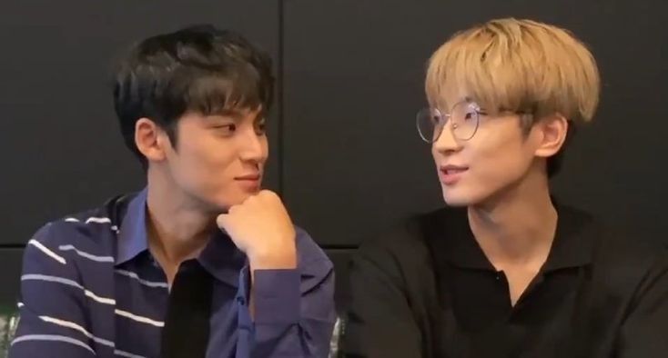 민원 (@minwoncard) on Twitter photo 