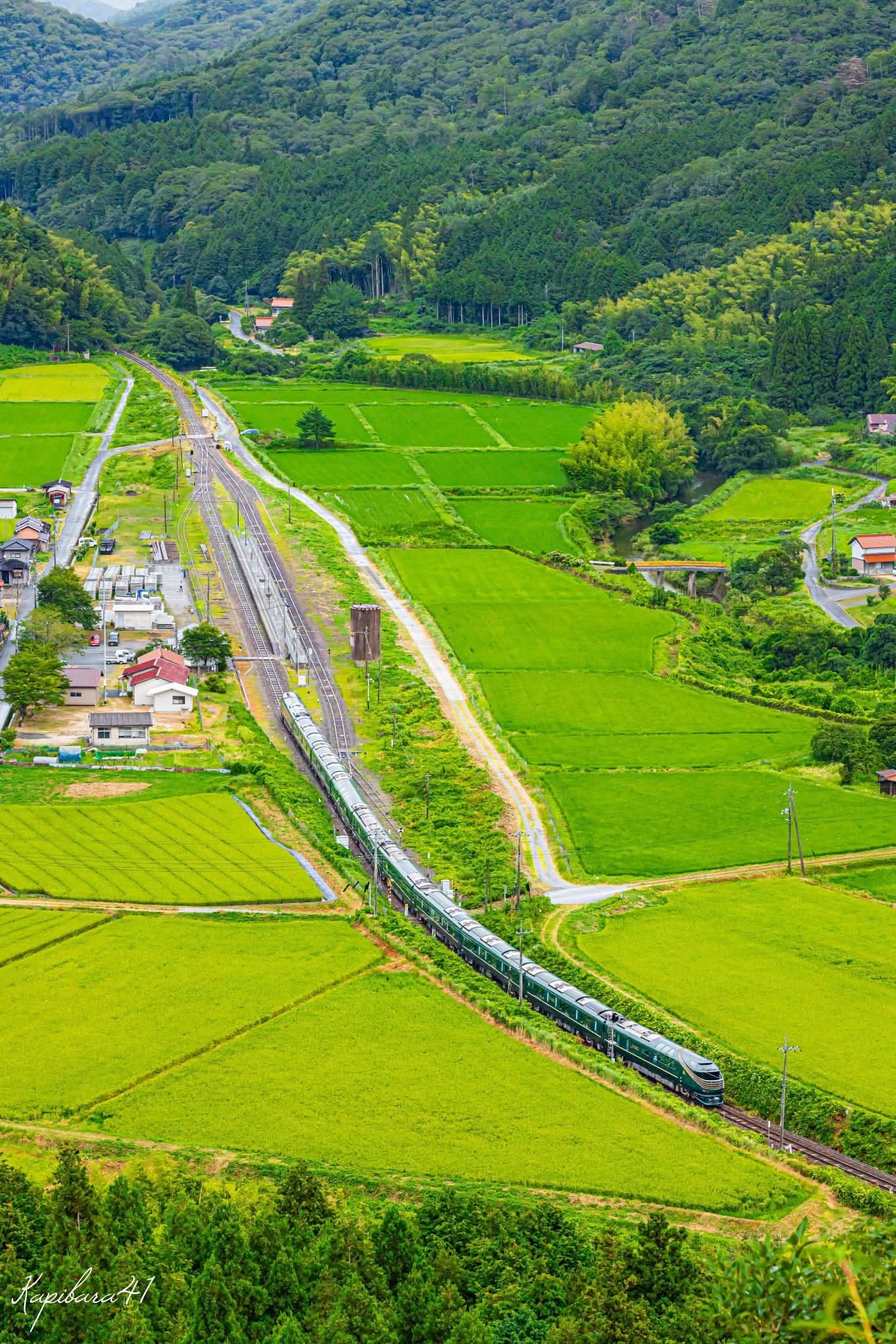 38×46㎝「稲刈り後の田園風景」油彩・原画・F10 38×46㎝「稲刈り後の田園風景」油彩・原画・F10