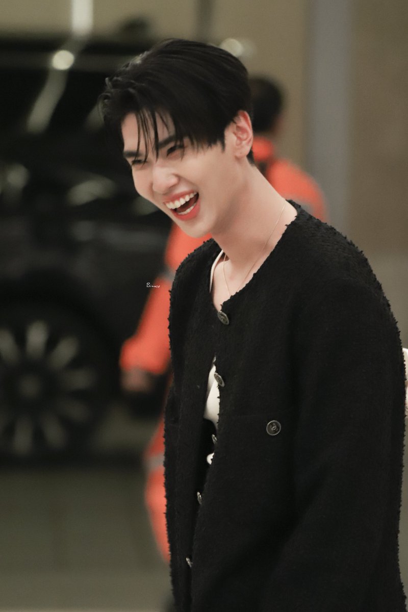 ₊˚. bimuse ♡ (@gcxn_) on Twitter photo ยิ้มหวาน ขำเอิ้กอ้ากไม่หยุด
DUNK x BLEU DE CHANEL
#BleuLExclusif
#BleuDeCHANEL
#CHANELFragrance
.𖥔 ݁ ˖ <a href="/dunknatachai/">dunknatachai</a> #dunknatachai ⋆.˚ ยิ้มหวาน ขำเอิ้กอ้ากไม่หยุด
DUNK x BLEU DE CHANEL
#BleuLExclusif
#BleuDeCHANEL
#CHANELFragrance
.𖥔 ݁ ˖ <a href="/dunknatachai/">dunknatachai</a> #dunknatachai ⋆.˚
