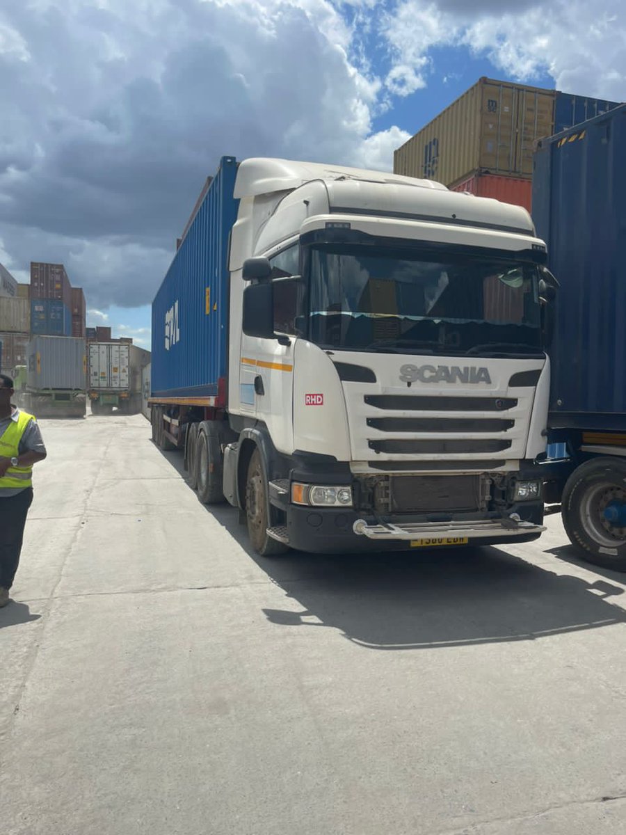 #BajabirLogistics.

Una mzigo unahitaji gari ya kukusafirishia mizigo yako kutokea Dar?

Una paseli za kusafirishwa kutokea Dar?
☎️0653 48 78 16 
📍Kinondoni Muslim Opposite Phantom Filling Station ⛽️.