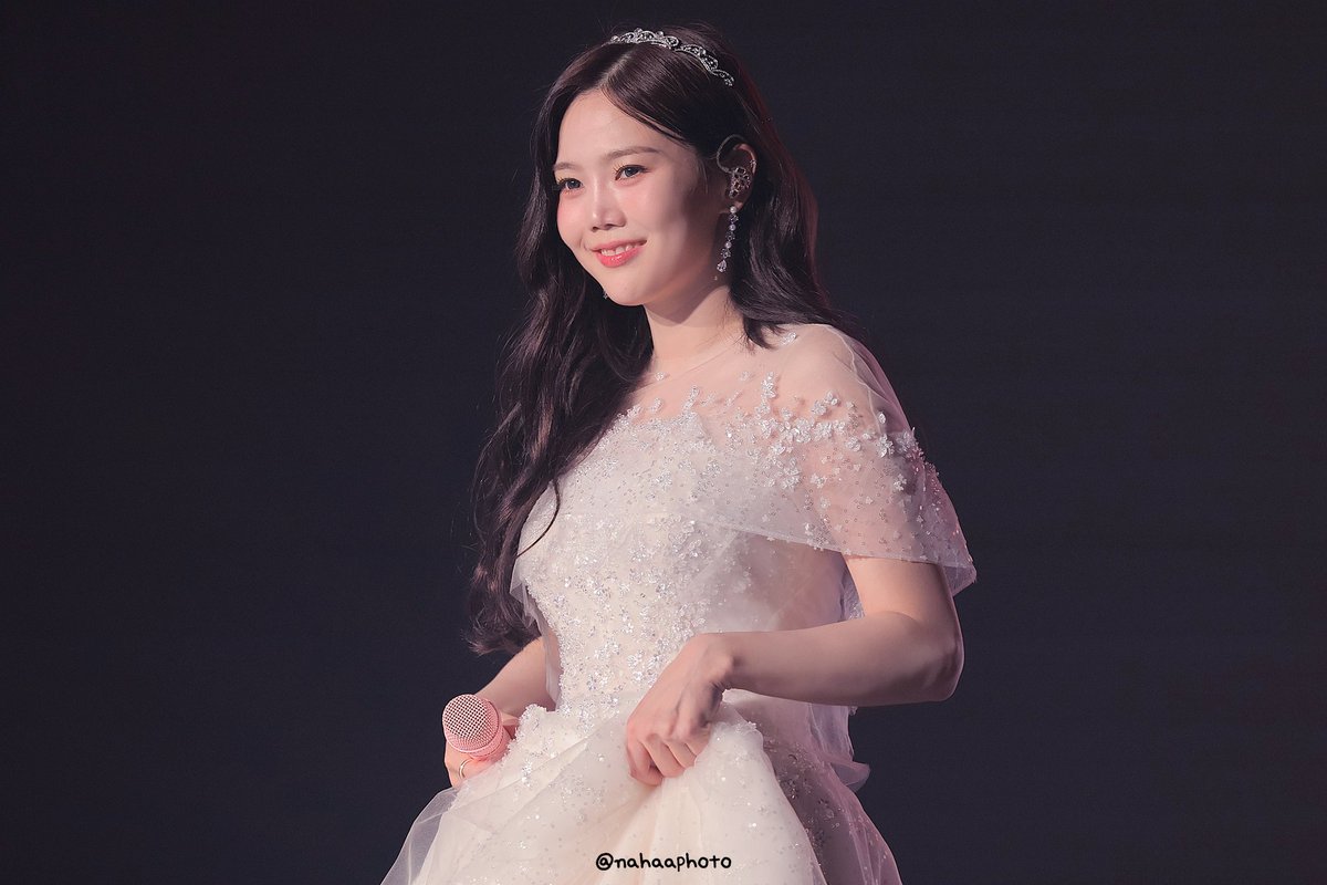 #오마이걸 #효정
그냥 너무 예뻐서🤍