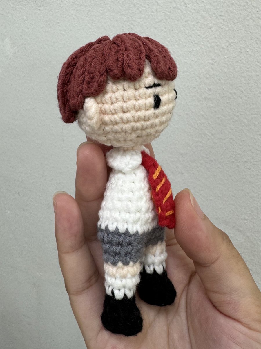 제가 최근 열심히 만들고 있는 건데요
루시 역대 앨범의 착장을 멤버별로 만들고 있어요ㅎㅎ 아직 완성은 아니지만 작업기 느낌으로 올려봅니다. 
과연 어느 앨범의 누구일까요🤔?