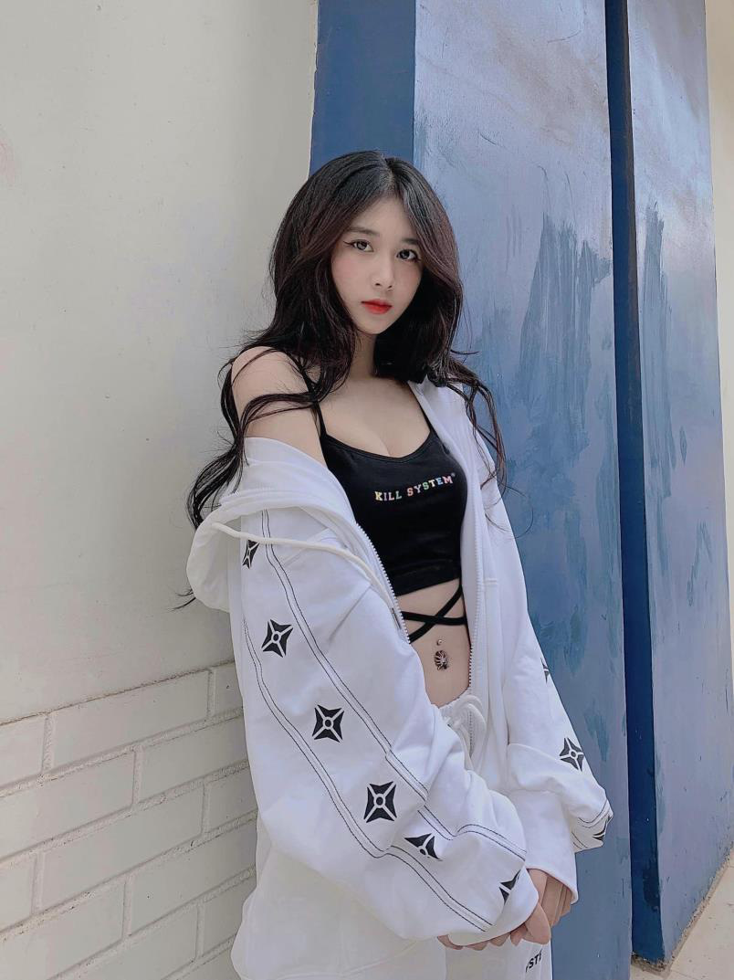 ngay100unhe