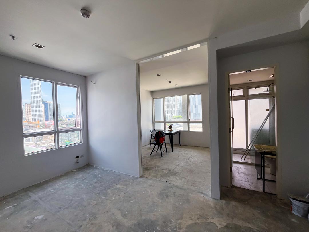 ApostrophePong's tweet photo. Blog post: Renovation in Phra Khanong
https://t.co/NMImGlafXl
While my apartment was undergoing physical renovation, the mental process led me to reconceptualise my life’s foundation. https://t.co/6yHJYZNiit