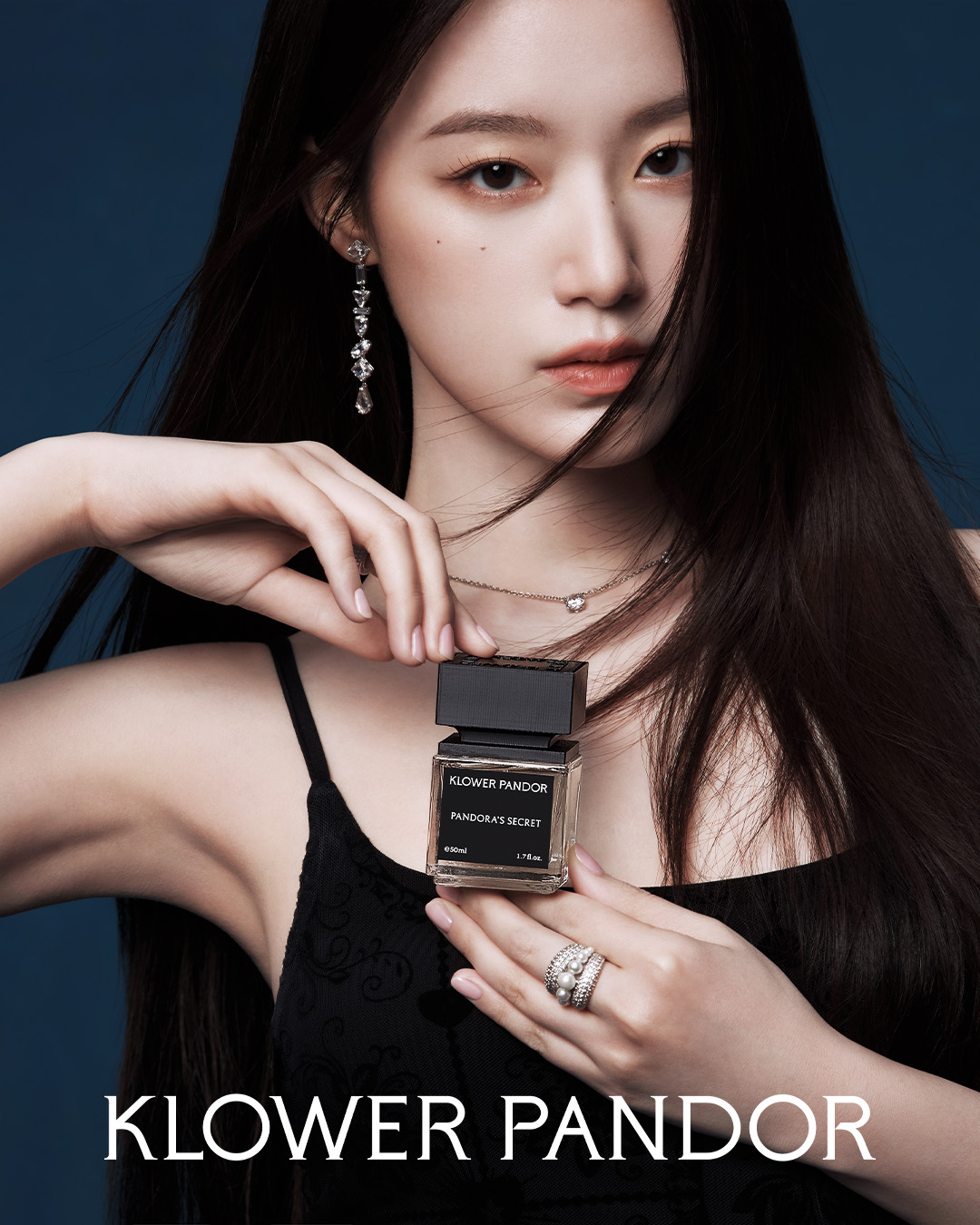 GzavRTWbAAA_hSF?format=jpg&name=large