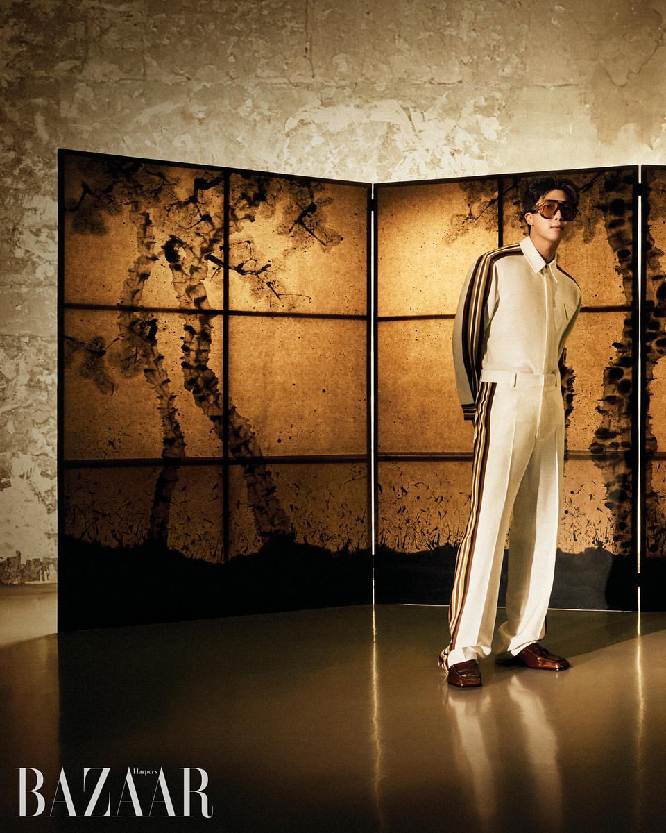 jooniefighting's tweet photo. 스타일리스트 김영진님 인스타 #RM 1

미공개컷위주로 가져왔어요
🔗 https://t.co/20TDU4b2Ct

 RM X BOTTEGA VENETA #RMxBottegaVeneta  #RMxBazaarKorea https://t.co/EPslcsFl1V