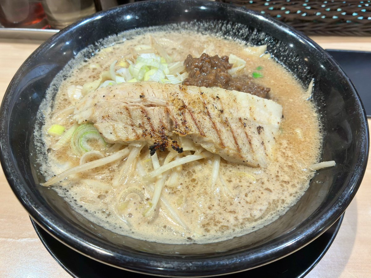 KENmw3's tweet photo. #みそや源兵衛
久々に訪問したら麺の太さも選べる様になって、味も美味しくなった気がする！ https://t.co/87mN3KHLaa