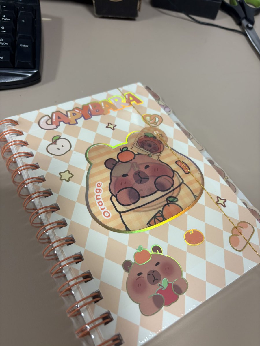 Arkadaşım bana ne almıss 😭✨