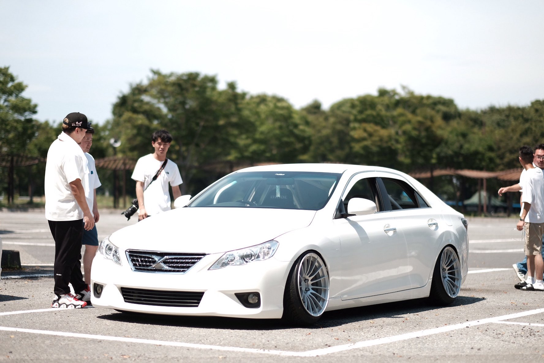 おっ母の軽トラ HINOのニトンページです♡ What the hell…?” “Welcome back. You've never looked better