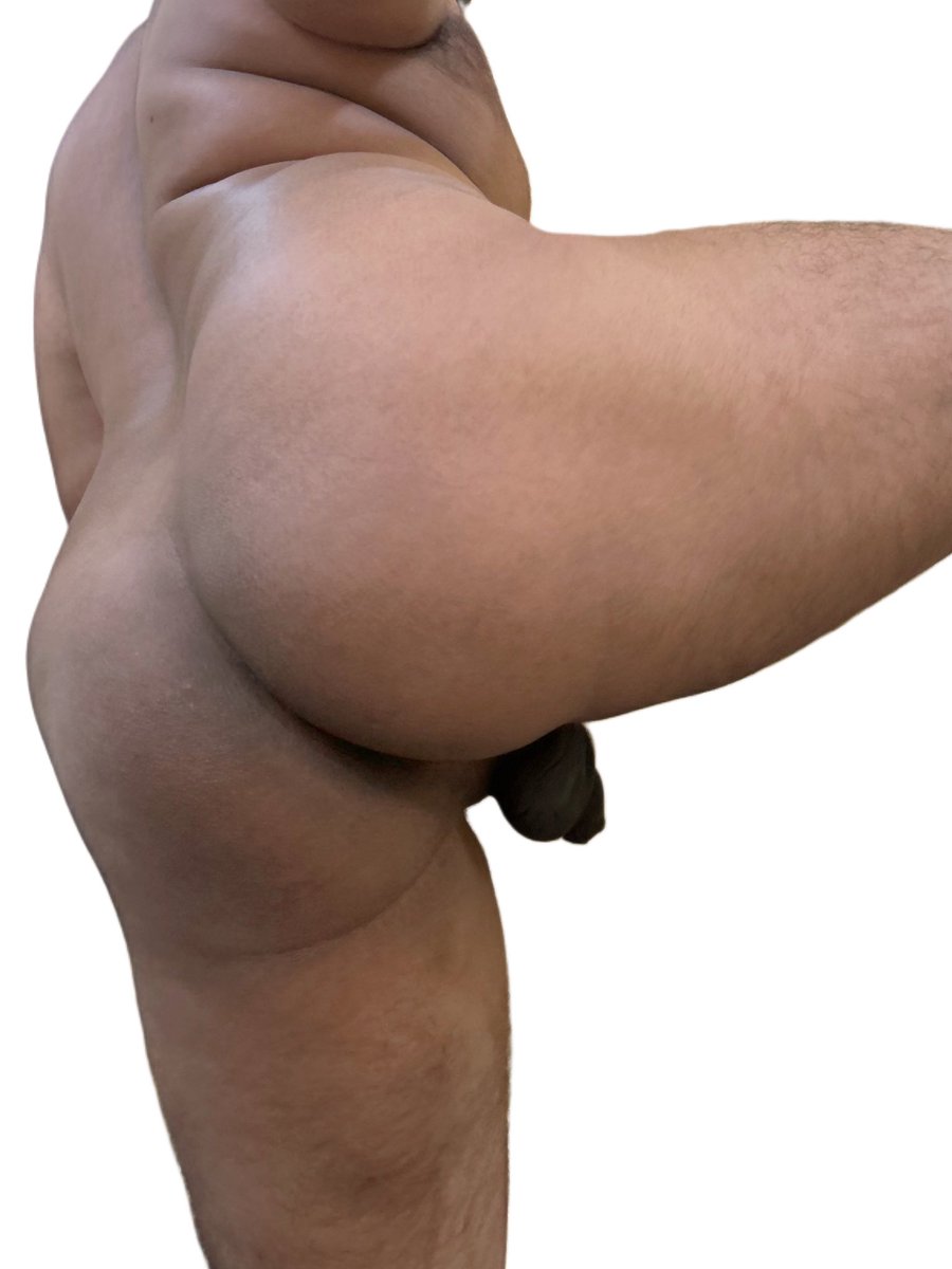 crossygoddess's tweet photo. just focus on my slutty, curvy body that’s waiting to be used. https://t.co/hsR4rqFxnT