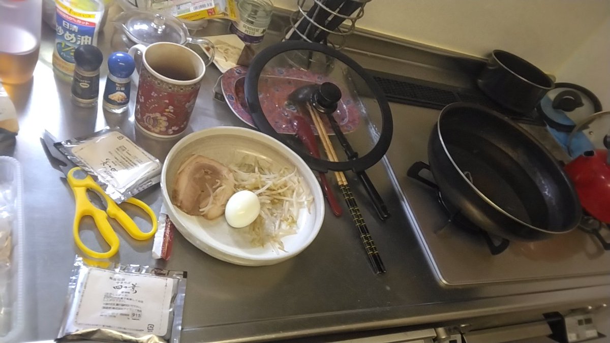 社会不適合者、ついにラーメンを作る