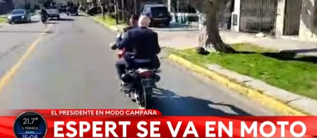 Ahhhhhhjajajajajajjajajajajajajajajajajajajajajajajajajajaja

Mirá al machito libervirgo....
CAGOOOONNNNN