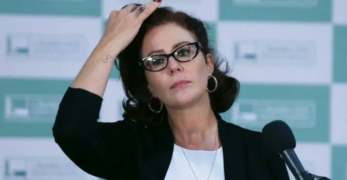 N_Carvalheira's tweet photo. #NoFoco
Justiça Italiana decide que Carla Zambelli  vai permanecer presa. https://t.co/d0mcVUoX7w
