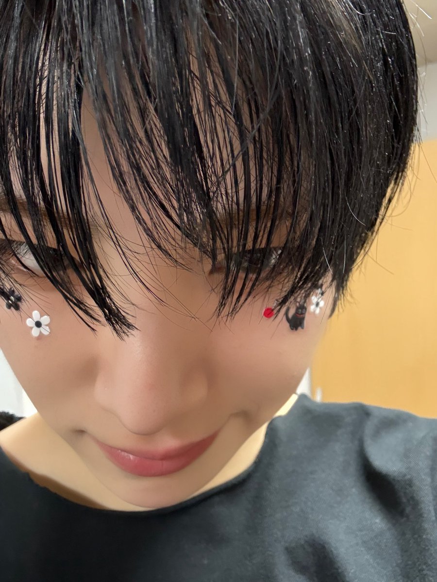 nekonekone_z's tweet image. 스티커 윰꾸