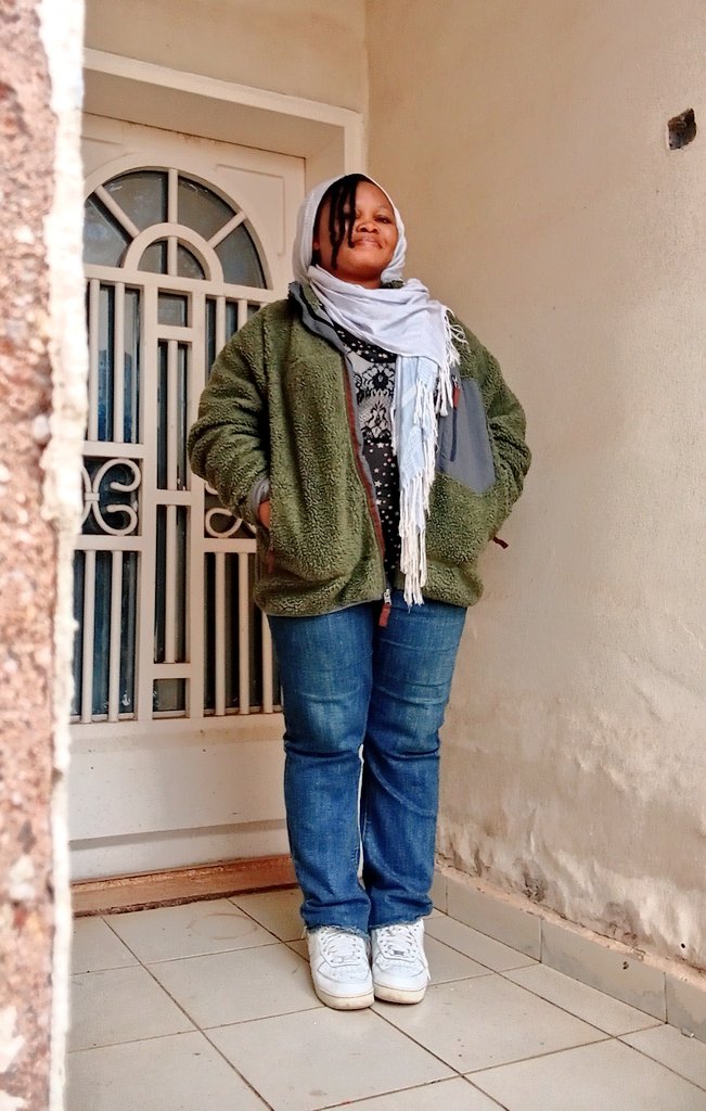 Some days we go out dressed like runway crazies 😁🤭