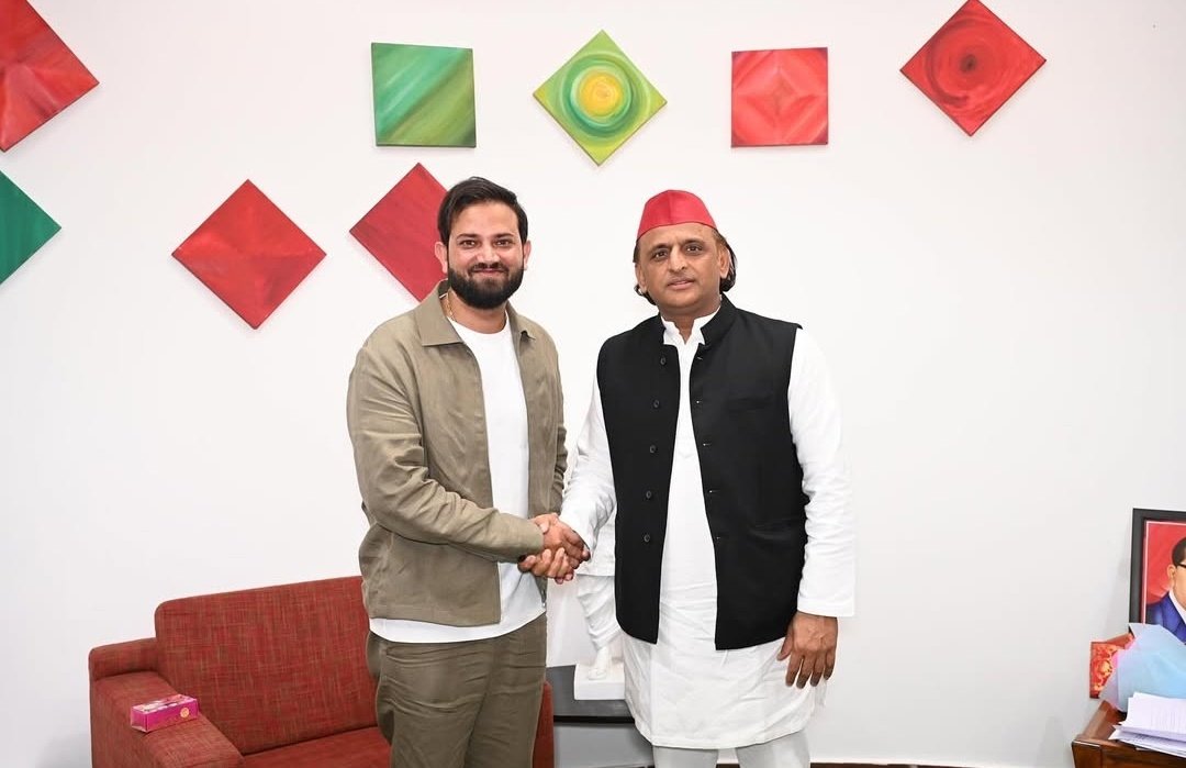 पाल साहब (@pal_sahab_76) on Twitter photo 2027 में #समाजवादी_सरकार बनने जा रही हैं
सबसे बड़ा मुद्दा #प्राथमिक_शिक्षक_भर्ती और #स्कूल_बंद का होगा
कुछ दिनों की बात हैं,कर लो राजनीति जितनी करनी हैं 7 साल से #शिक्षक_भर्ती नही हुई सब जानते हैं
<a href="/rojgarwithankit/">Rojgar with Ankit</a>
<a href="/AnandShuklaMLA/">Aanand Shukla - आनन्द शुक्ला</a>
<a href="/asim_arun/">Asim Arun</a>
<a href="/narendramodi/">Narendra Modi</a>
<a href="/thisissanjubjp/">Sandeep Singh</a>
<a href="/UPGovt/">Government of UP</a> 2027 में #समाजवादी_सरकार बनने जा रही हैं
सबसे बड़ा मुद्दा #प्राथमिक_शिक्षक_भर्ती और #स्कूल_बंद का होगा
कुछ दिनों की बात हैं,कर लो राजनीति जितनी करनी हैं 7 साल से #शिक्षक_भर्ती नही हुई सब जानते हैं
<a href="/rojgarwithankit/">Rojgar with Ankit</a>
<a href="/AnandShuklaMLA/">Aanand Shukla - आनन्द शुक्ला</a>
<a href="/asim_arun/">Asim Arun</a>
<a href="/narendramodi/">Narendra Modi</a>
<a href="/thisissanjubjp/">Sandeep Singh</a>
<a href="/UPGovt/">Government of UP</a>