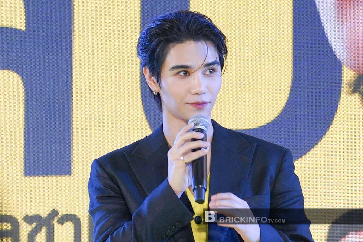 “เจฟ ซาเตอร์” พรีเซนเตอร์คนแรกของ “Kamilosan M” ในงาน “The Soothing Moment with JEFF SATUR”

#คามานโลซิxJeffSatur #JeffSatur #เจฟครับเจ็บคอ #KamillosanM #คามิลโลซานเอ็ม #Brickinfo