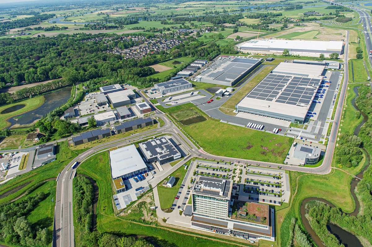 Deventer heeft eerste #energiehub met groepscontract bedrijven - #NVDO nvdo.nl/nieuws/devente…