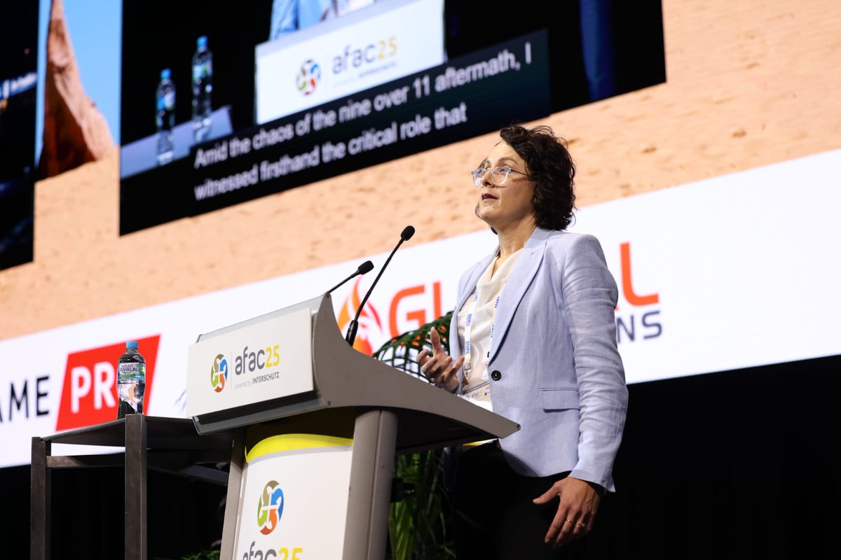 AFACnews's tweet photo. Anni Fordham CF, Churchill Fellowship, @dfes_wa, presented 'Beyond barriers: How partnerships are driving inclusive emergency information' at #AFAC25. https://t.co/e014RwXEMA