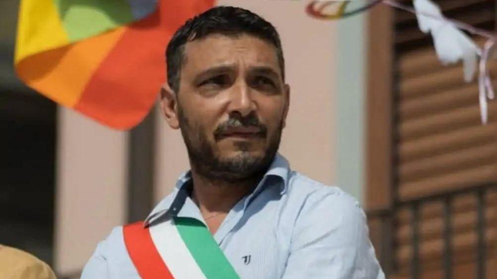 AvvenirediCal's tweet image. 🔥 Cinquefrondi, incendiato il terreno del sindaco Michele Conia
Tre focolai fanno sospettare un atto doloso.
Solidarietà da Occhiuto, Falcomatà, CGIL e Rinascita
👉 avveniredicalabria.it/cinquefrondi-i…

#Conia #Cinquefrondi #Legalità