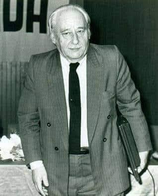 ihtiyar_33_ tweet media