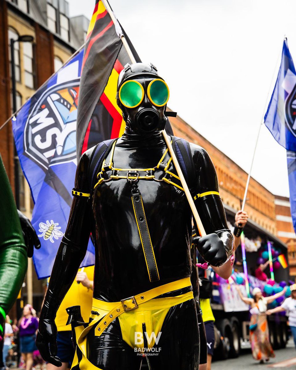 Been busy doing a lot of really cool shit with a lot of incredible people. Photo dump when I'm home but here's a gem from <a href="/BadWolfPhotos/">Bad Wolf Photography</a> during Manchester Pride.