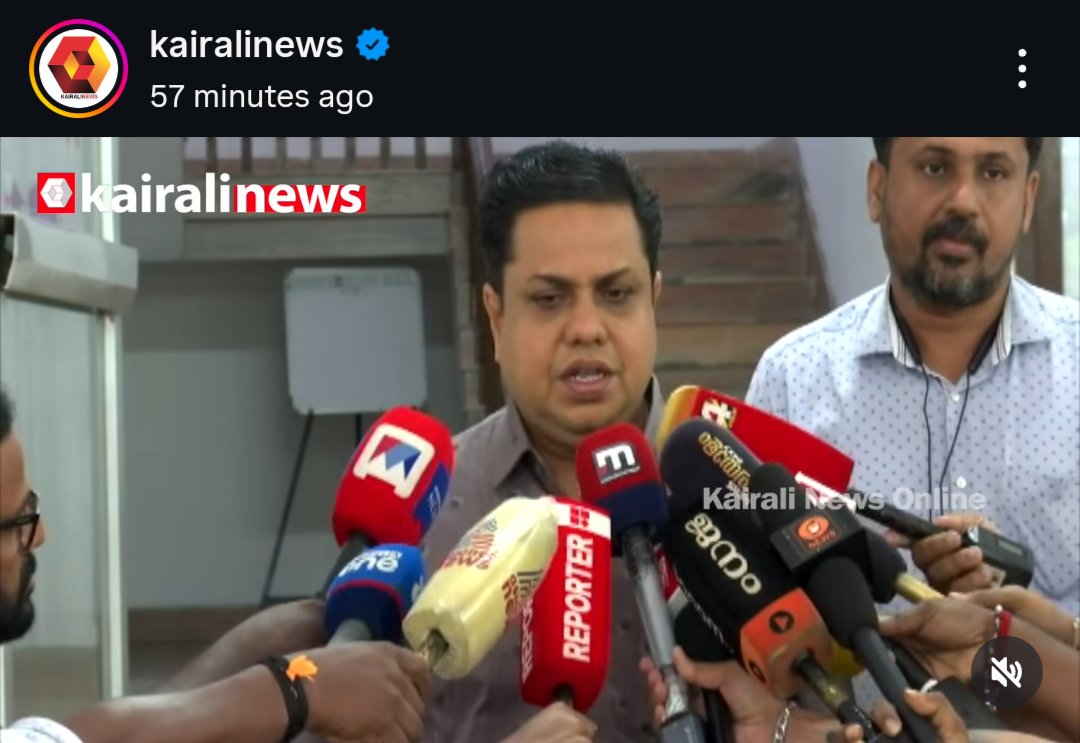ഏഷ്യാനെറ്റ് ന്യൂസ് പുതുതായി നടത്തിയ റിക്രൂട്ട്മെൻ്റാണോ അതോ പണ്ടുമുതലേ ഉള്ളയാളാണോ?

നബി: മൈക് പിടിച്ച കയ്യ് ശ്രദ്ധിക്കണം