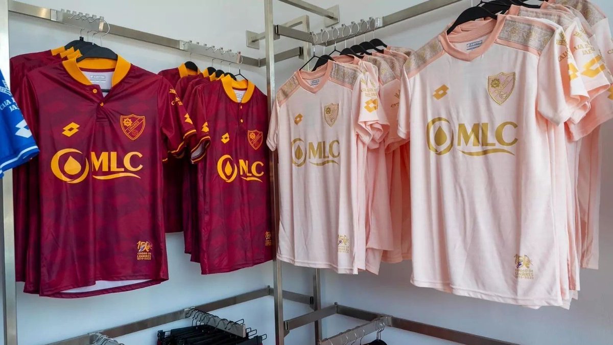 ¡Bueeeeenos días, azulillos! 👋

🔵 Nuestra tienda de Corredera de San Marcos, 46 estará 𝐀𝐁𝐈𝐄𝐑𝐓𝐀 hoy en horario de 10:00h a 14:00h. 

También puedes visitar nuestra 𝐓𝐈𝐄𝐍𝐃𝐀 𝐕𝐈𝐑𝐓𝐔𝐀𝐋 en cualquier momento ➡️ tienda.linaresdeportivo.es

#EsLoQueEres 💙