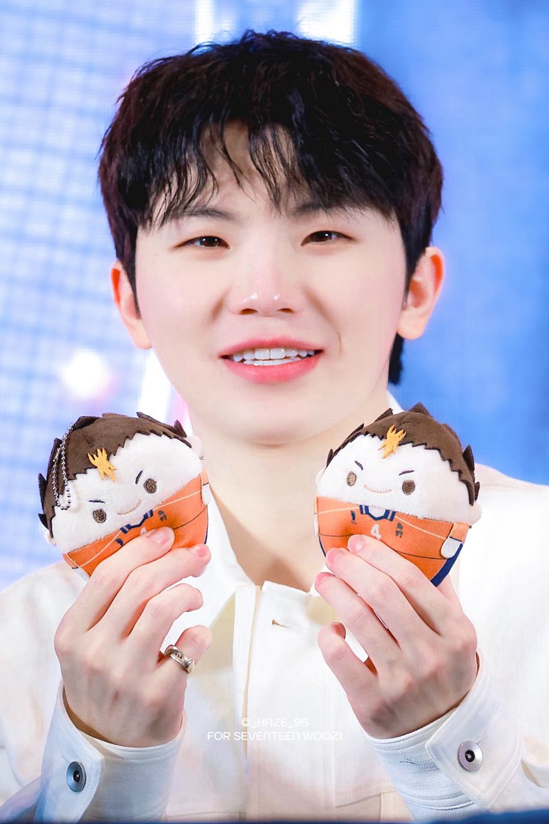 240911 이즈위

#세븐틴 #SEVENTEEN #우지 #WOOZI