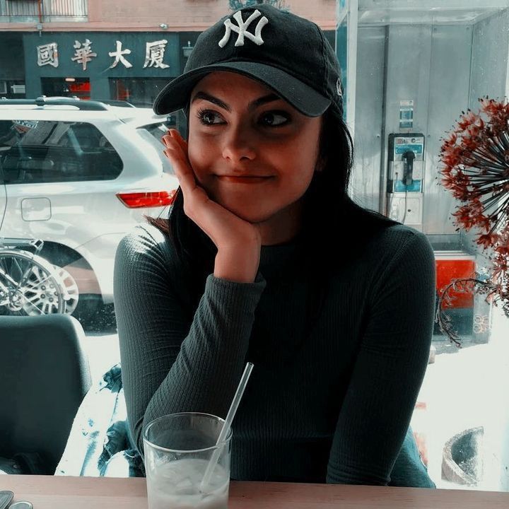Clara Snape tweet media