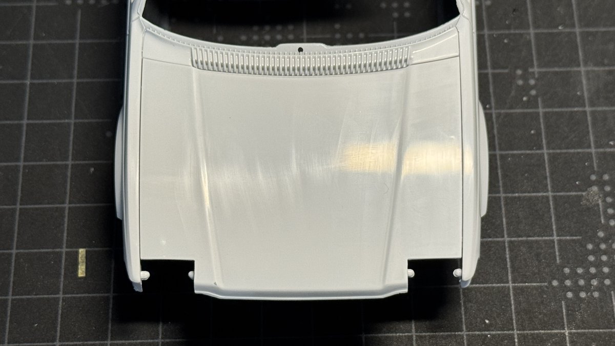 プレちゃんも2000番〜8000番まで研ぎ出しだ〜！
白だとあんまりわからんね🥲