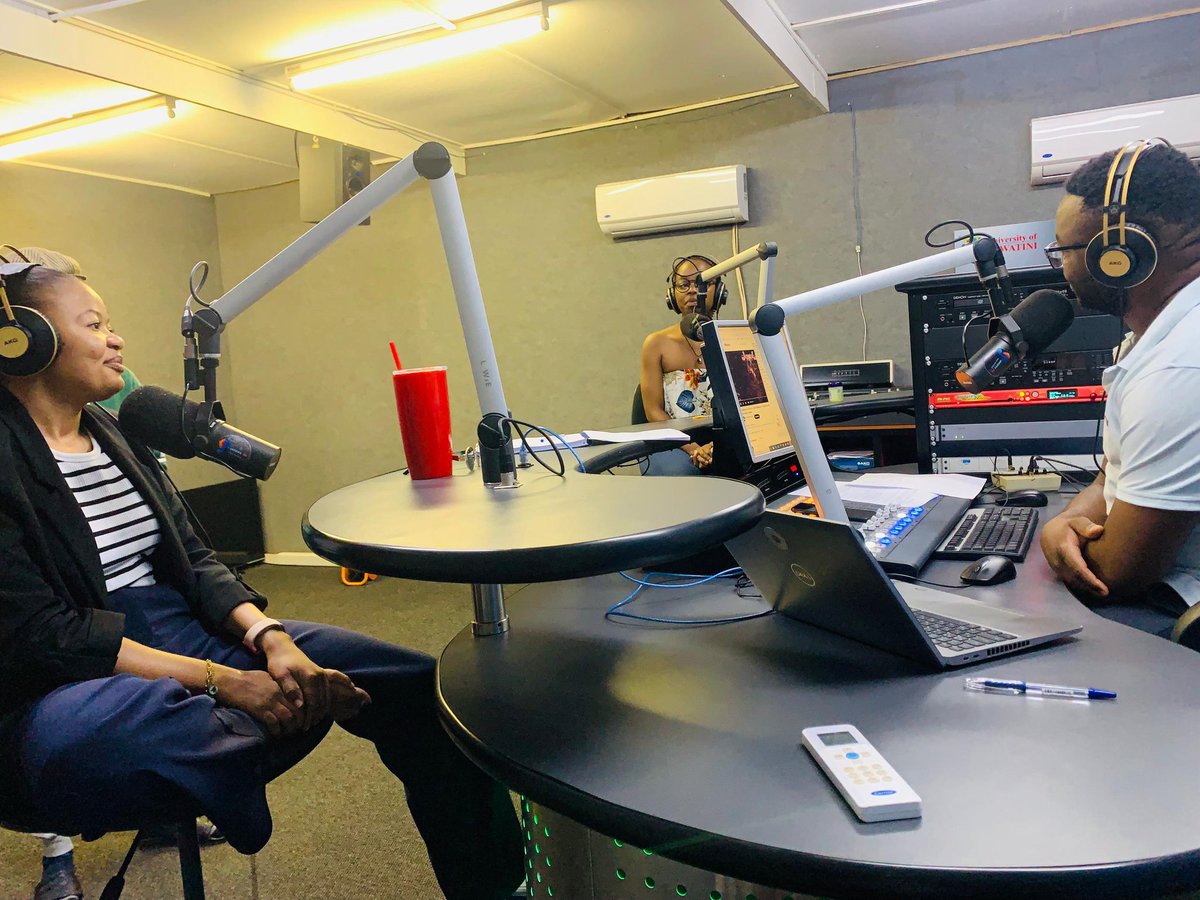 UneswaFM's tweet photo. 🎙 On UNESWA FM's In the AMs show with your hosts Magiic and Lil Ling- joined by Xolile Ingphile Zwane (former UNESWA FM presenter) reminding us that with support, anything is possible. 🚀🔥#uneswafm 
#motivation 
#eyakhonawe https://t.co/39RX6s6E5V