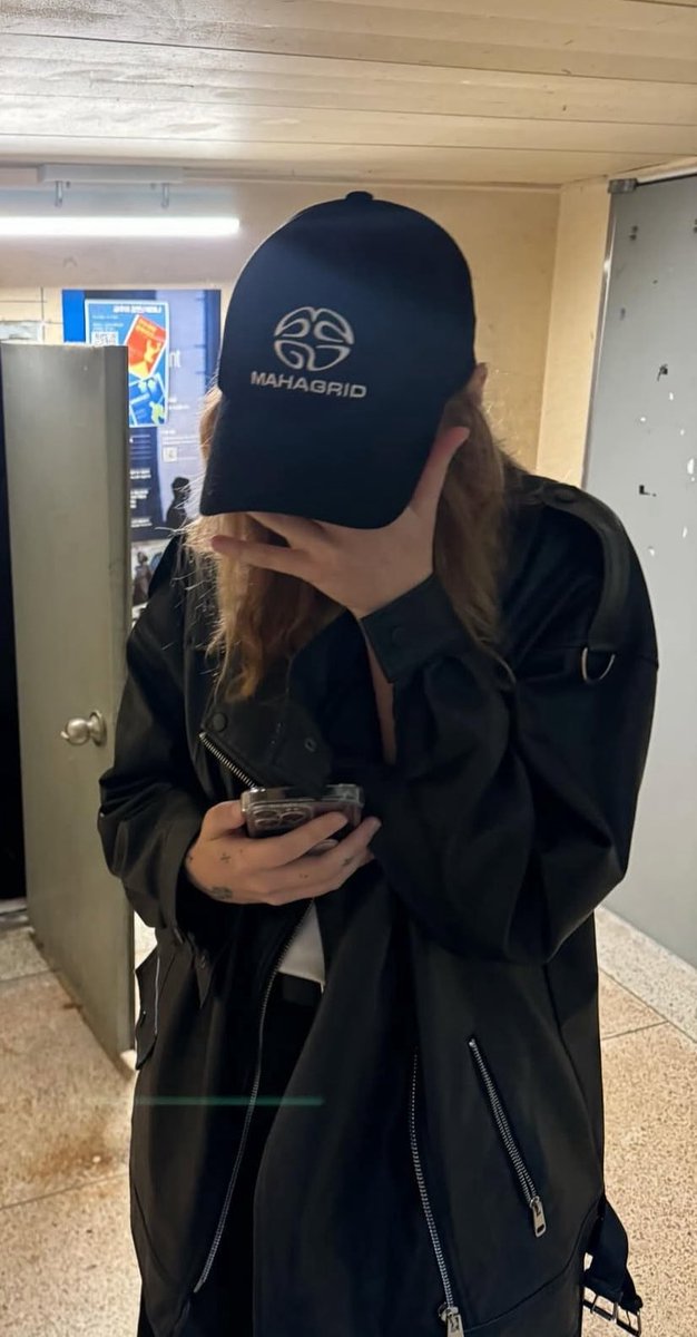 karolinames🌙🛸 tweet media