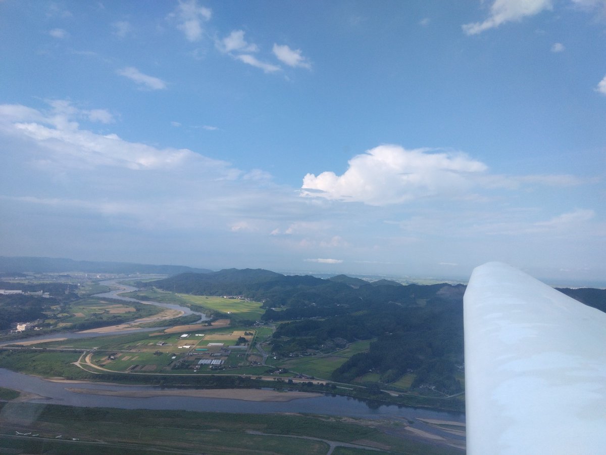 公益社団法人宮城県航空協会 SAM(Sky Association of Miyagi) (@gliderkakuda) on Twitter photo 会員各位
8月30日は554の耐空検査準備作業を行います。9:00にj事務所に集合してください。
人手が必要となりますのでご協力をお願いいたします。
31日はフライト実施します。554の耐空検査受検後クラブフライトを行います。
河北新報の取材も行われる予定です。こちらもご協力お願いします。 会員各位
8月30日は554の耐空検査準備作業を行います。9:00にj事務所に集合してください。
人手が必要となりますのでご協力をお願いいたします。
31日はフライト実施します。554の耐空検査受検後クラブフライトを行います。
河北新報の取材も行われる予定です。こちらもご協力お願いします。