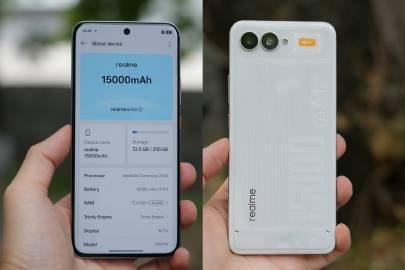 realme's 15,000mAh Battery Concept Phone 📱  #Realme15000mAh
- 6.7-inch Display
- Dimensity 7300 processor
- energy density 1200Wh/L
- Battery life of 5 days