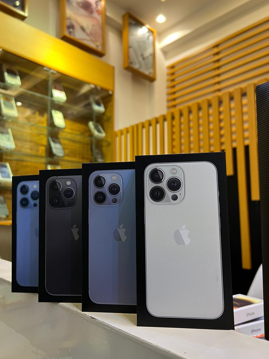 iPhone 13 Pro 
128GB 
Factory unlocked 
¢5,000

Comes with Box and Accessories 

📍📍Adum-Bossfm, Kumasi (Inside Oheneba Osei Bonsu Plaza )

☎️: 0247996306/or dm .<a href="/Khoinz122/">EveryThing Apple</a>