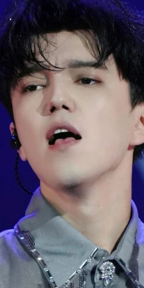 Розик 🇰🇿 (@dq_best) on Twitter photo <a href="/DiDearsHispanos/">Dimash&DearsHispanos</a> Dimash tiene una habilidad única para sentir la música, sabiendo cuándo realzar el sonido y cuándo debilitario.
DIMASH CONCERT NEW YORK
#StrangerTourAmerica <a href="/DiDearsHispanos/">Dimash&DearsHispanos</a> Dimash tiene una habilidad única para sentir la música, sabiendo cuándo realzar el sonido y cuándo debilitario.
DIMASH CONCERT NEW YORK
#StrangerTourAmerica