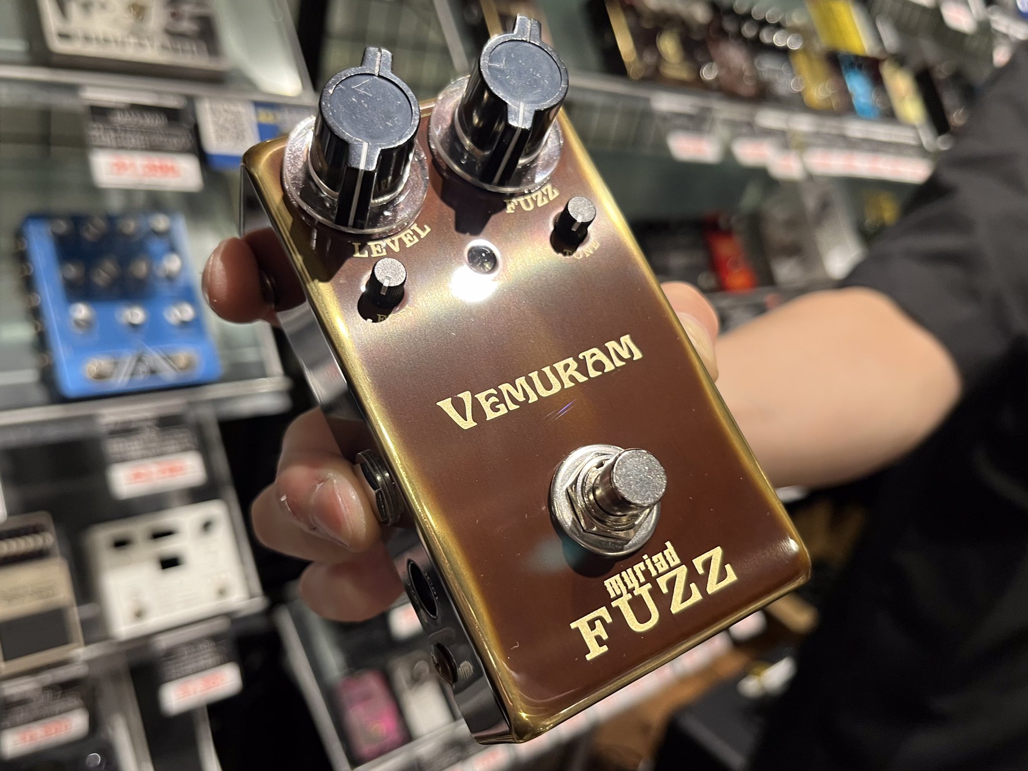 ギター VEMURAM MyriadFuzz Product | Vemuram Custom Pedals
