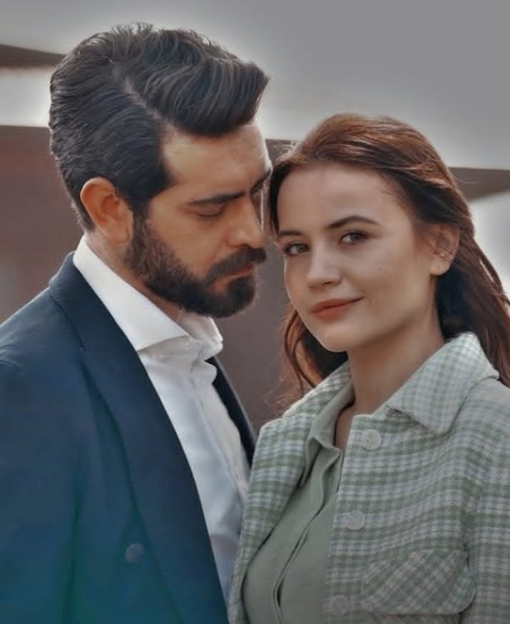 Geçmişin, geçmemiş izleri 🥀🥹
Herşeyi berbat ettik....!!!
#KanÇiçekleri #DilBar