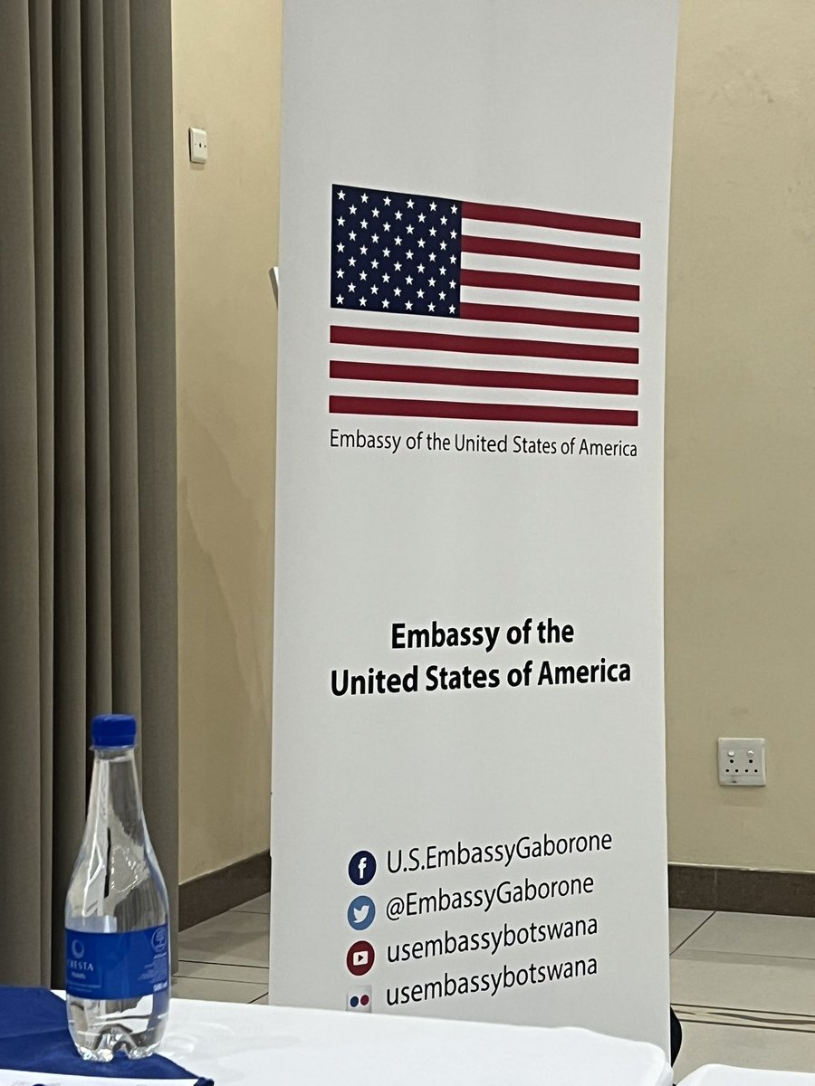 DLA joins the <a href="/USEmbassyBW/">U.S. Embassy Botswana</a> &amp; @BusinessBotswana stakeholder engagement to explore skills development partnerships, promote the Mandela Washington Fellowship, and learn about grant opportunities. 🌍📚 

#SkillsDevelopment #Partnerships #MandelaWashingtonFellowship